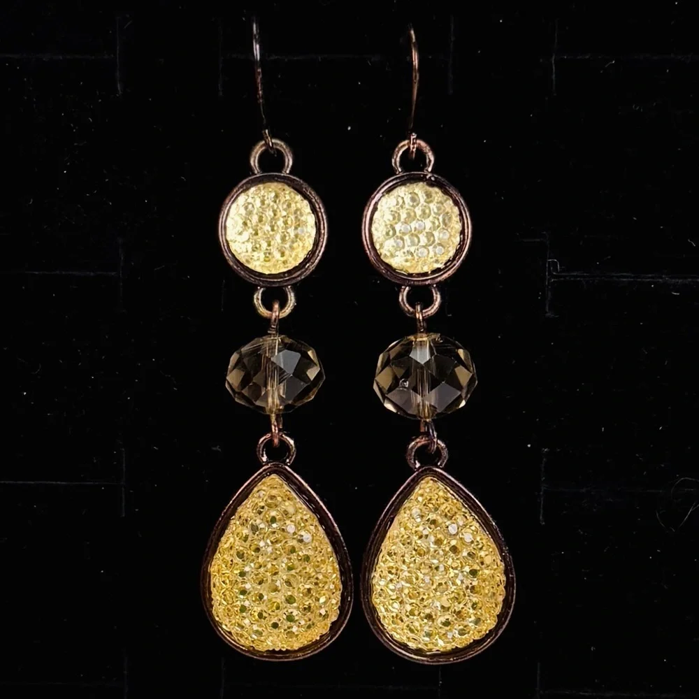 Gorgeous, champagne bling, long dangle pierced earrings